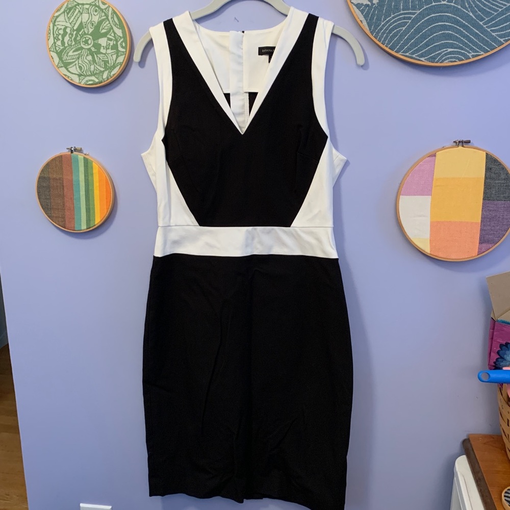 Black and White Banana Republic Sheath Dress